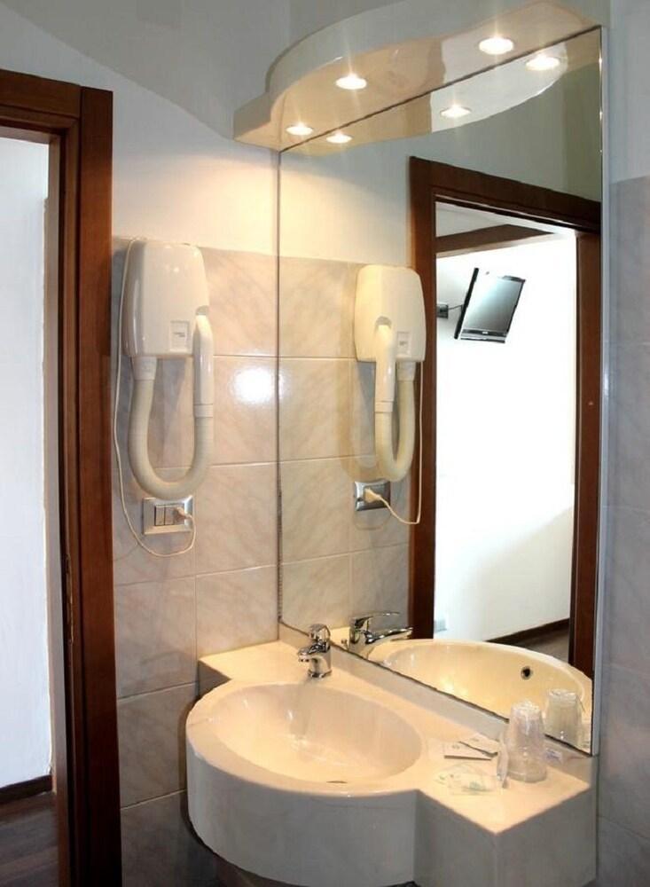 Hotel Marina Celle Ligure Exterior foto