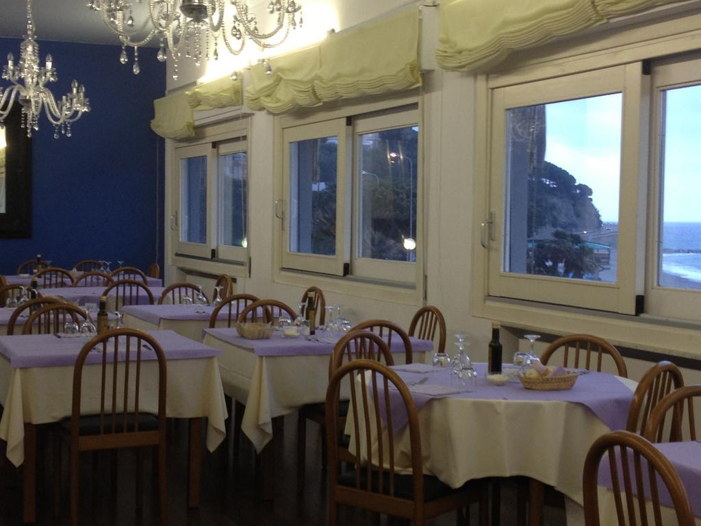 Hotel Marina Celle Ligure Exterior foto