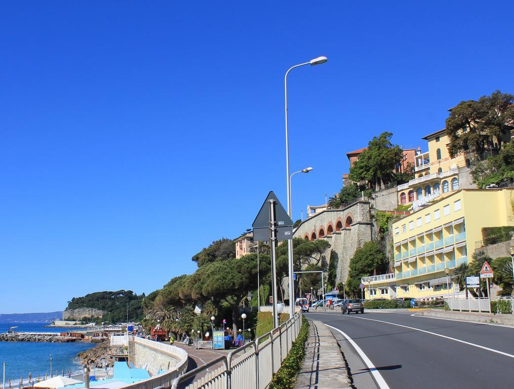 Hotel Marina Celle Ligure Exterior foto